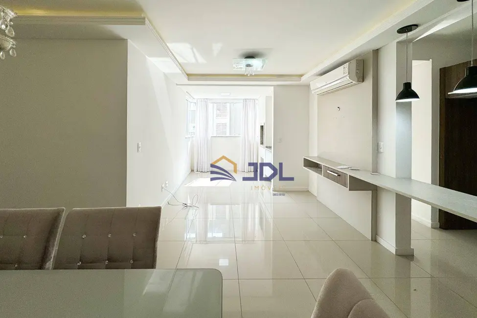 Apartamento com 2 quartos à venda, 156m2 em Vila Formosa, Blumenau - SC - imagem 4 Foto 4 de Apartamento com 2 quartos à venda, 156m2 em Vila Formosa, Blumenau - SC