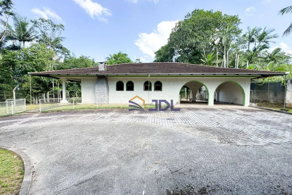 Casa com 3 quartos à venda, 3699m2 em Itoupava Seca, Blumenau - SC - imagem 4 Foto 4 de Casa com 3 quartos à venda, 3699m2 em Itoupava Seca, Blumenau - SC