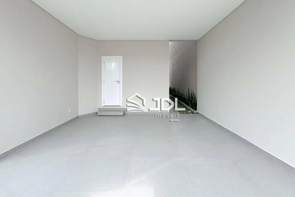 Casa com 3 quartos à venda, 200m2 em Escola Agrícola, Blumenau - SC - imagem 3 Foto 3 de Casa com 3 quartos à venda, 200m2 em Escola Agrícola, Blumenau - SC