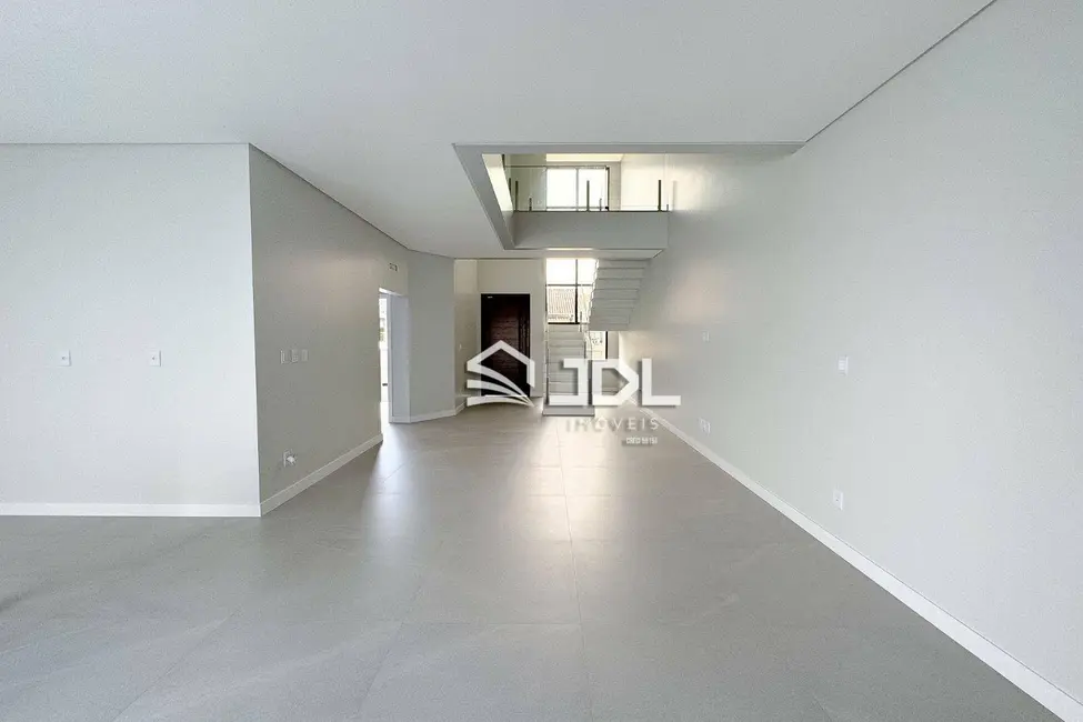 Casa com 3 quartos à venda, 200m2 em Escola Agrícola, Blumenau - SC - imagem 7 Foto 7 de Casa com 3 quartos à venda, 200m2 em Escola Agrícola, Blumenau - SC