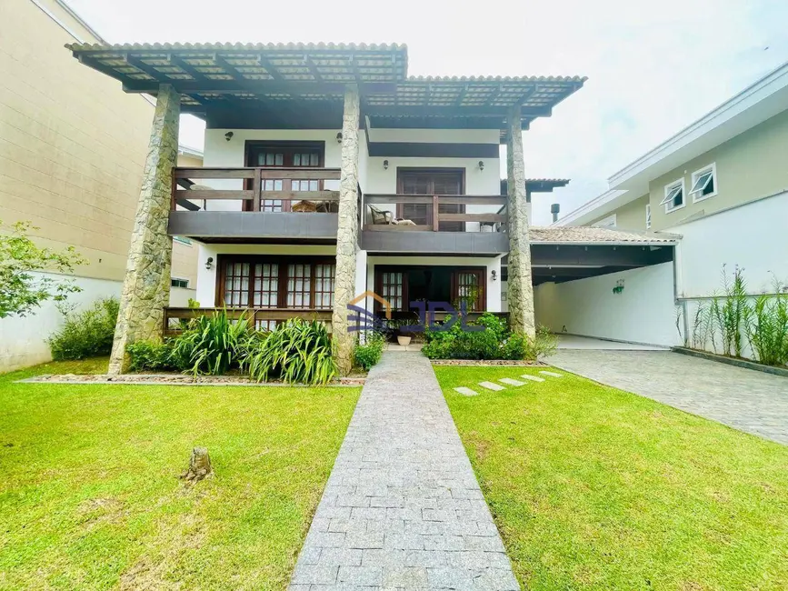 Foto 1 de Casa com 3 quartos à venda, 352m2 em Vorstadt, Blumenau - SC