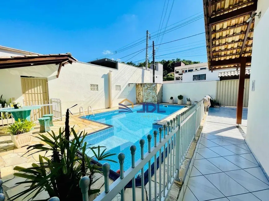 Casa com 3 quartos à venda, 460m2 em Badenfurt, Blumenau - SC - imagem 4 Foto 4 de Casa com 3 quartos à venda, 460m2 em Badenfurt, Blumenau - SC