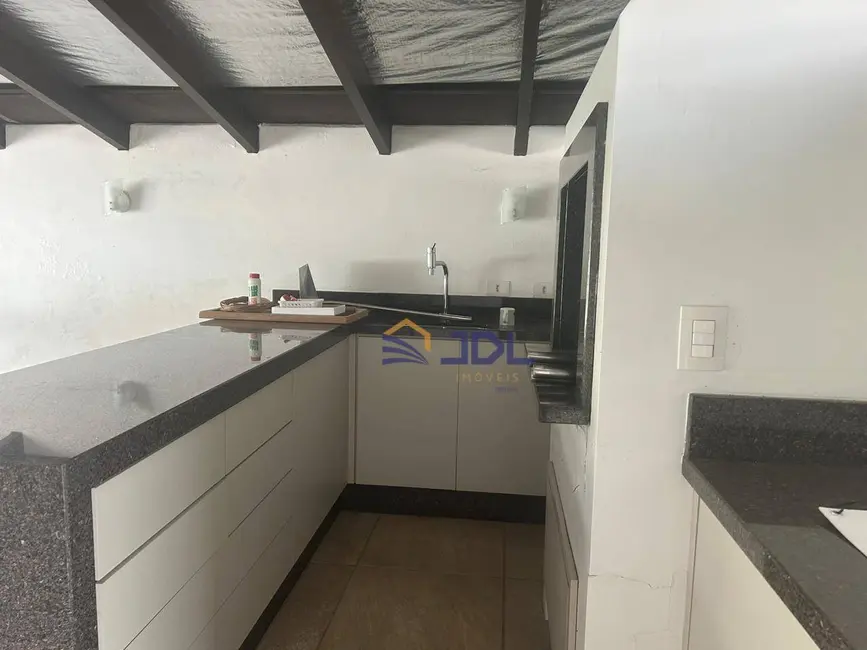 Casa com 3 quartos à venda, 1300m2 em Garcia, Blumenau - SC - imagem 7 Foto 7 de Casa com 3 quartos à venda, 1300m2 em Garcia, Blumenau - SC