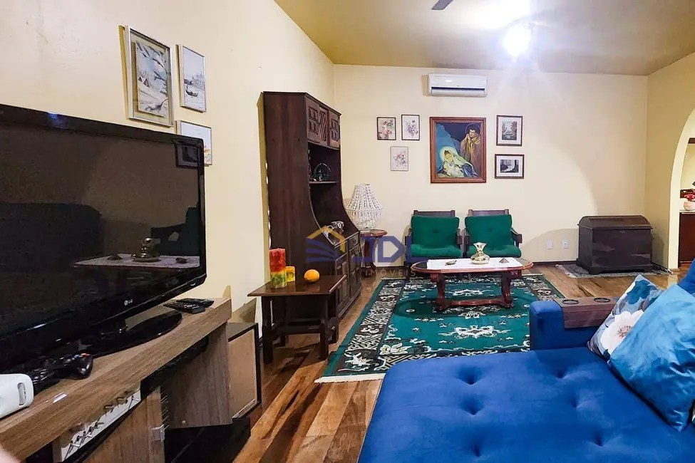 Casa com 4 quartos à venda, 475m2 em Velha, Blumenau - SC - imagem 7 Foto 7 de Casa com 4 quartos à venda, 475m2 em Velha, Blumenau - SC