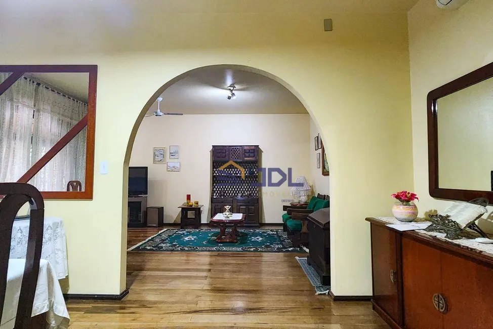 Casa com 4 quartos à venda, 475m2 em Velha, Blumenau - SC - imagem 6 Foto 6 de Casa com 4 quartos à venda, 475m2 em Velha, Blumenau - SC