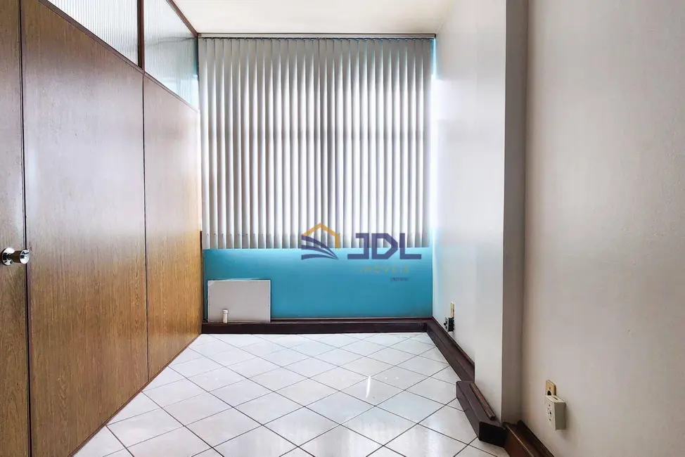 Sala Comercial à venda, 46m2 em Blumenau - SC - imagem 3 Foto 3 de Sala Comercial à venda, 46m2 em Blumenau - SC
