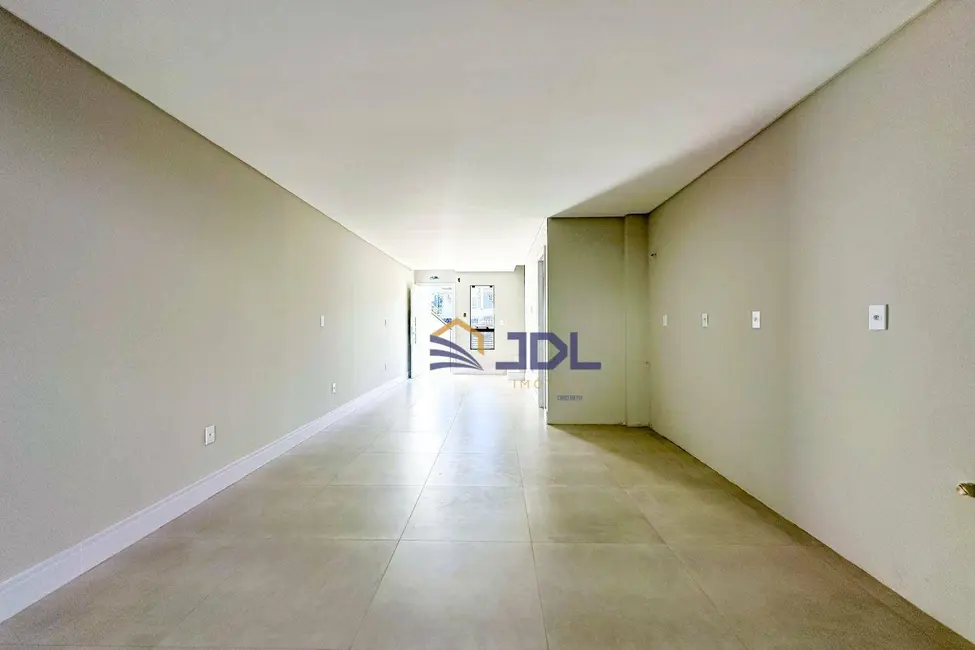 Casa com 3 quartos à venda, 118m2 em Fidélis, Blumenau - SC - imagem 6 Foto 6 de Casa com 3 quartos à venda, 118m2 em Fidélis, Blumenau - SC