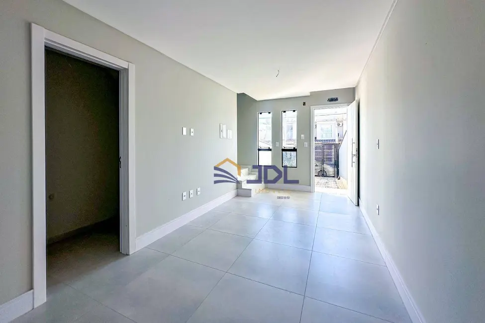Casa com 3 quartos à venda, 118m2 em Fidélis, Blumenau - SC - imagem 5 Foto 5 de Casa com 3 quartos à venda, 118m2 em Fidélis, Blumenau - SC