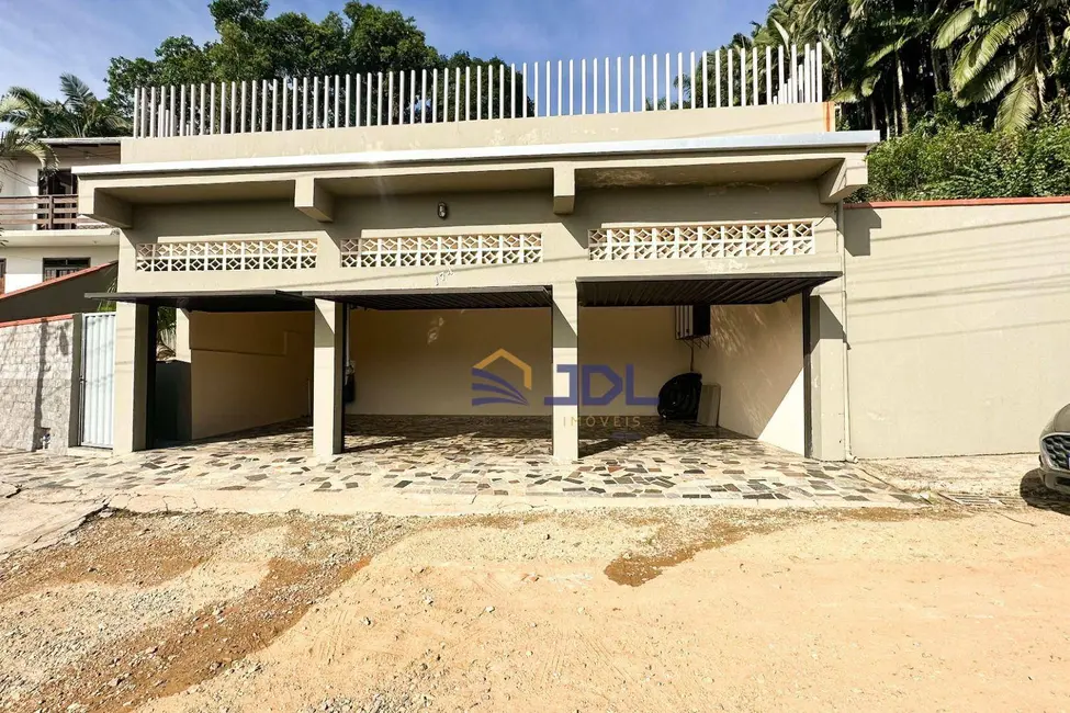 Foto 3 de Casa com 3 quartos à venda, 624m2 em Blumenau - SC