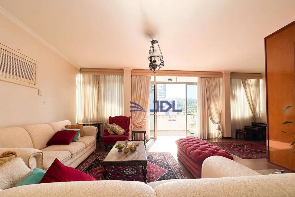 Apartamento com 2 quartos à venda, 262m2 em Vila Formosa, Blumenau - SC - imagem 8 Foto 8 de Apartamento com 2 quartos à venda, 262m2 em Vila Formosa, Blumenau - SC