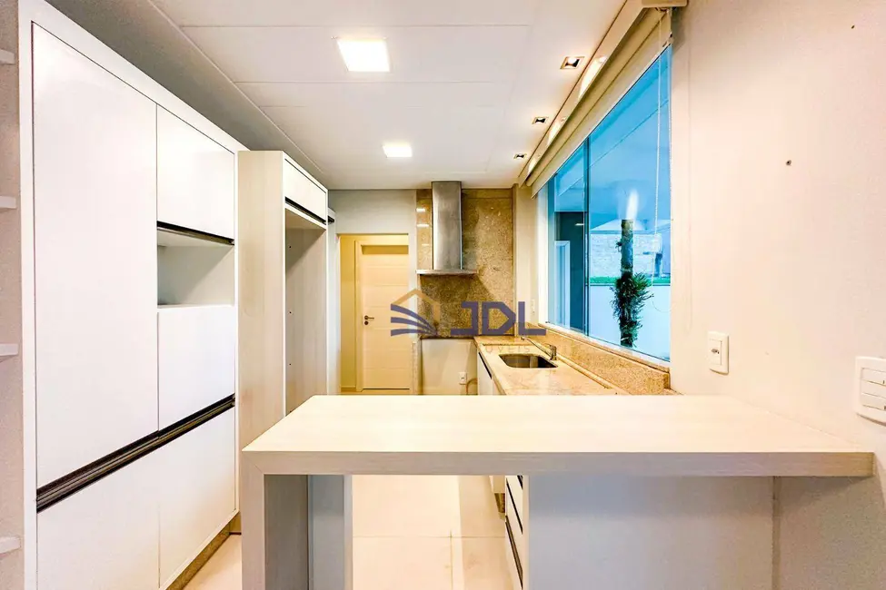 Casa de Condomínio com 4 quartos à venda, 357m2 em Itoupava Central, Blumenau - SC - imagem 9 Foto 9 de Casa de Condomínio com 4 quartos à venda, 357m2 em Itoupava Central, Blumenau - SC