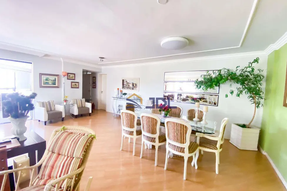 Apartamento com 4 quartos à venda, 352m2 em Ponta Aguda, Blumenau - SC - imagem 4 Foto 4 de Apartamento com 4 quartos à venda, 352m2 em Ponta Aguda, Blumenau - SC