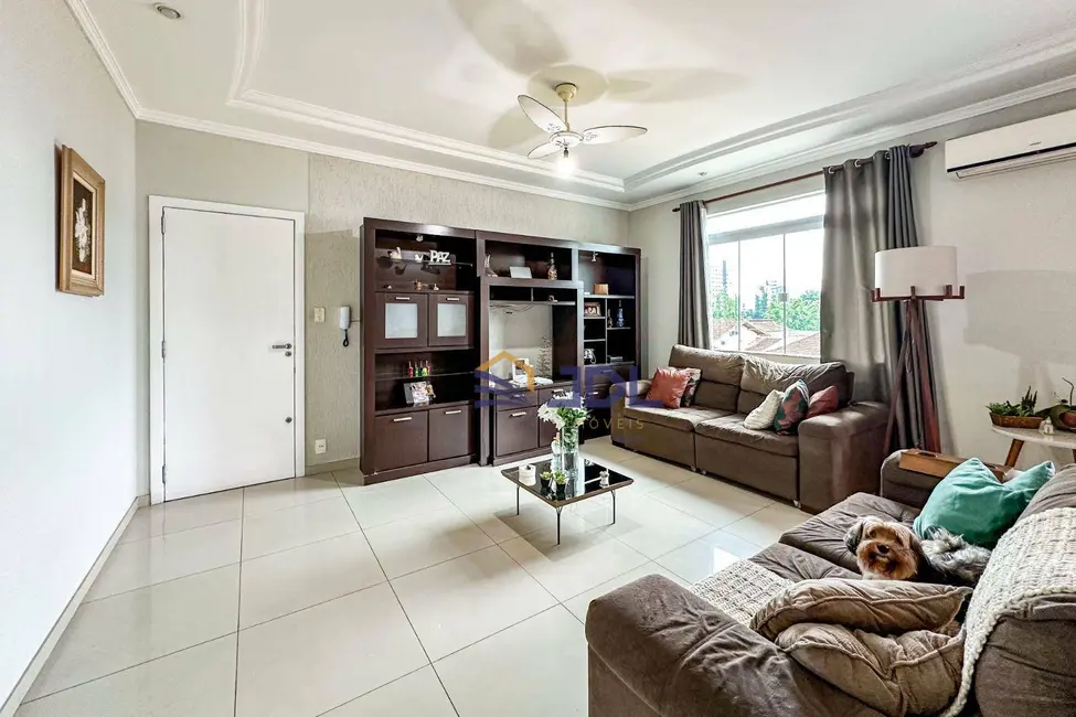 Foto 2 de Apartamento com 4 quartos à venda, 231m2 em Garcia, Blumenau - SC