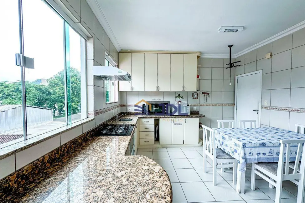 Apartamento com 4 quartos à venda, 231m2 em Garcia, Blumenau - SC - imagem 8 Foto 8 de Apartamento com 4 quartos à venda, 231m2 em Garcia, Blumenau - SC