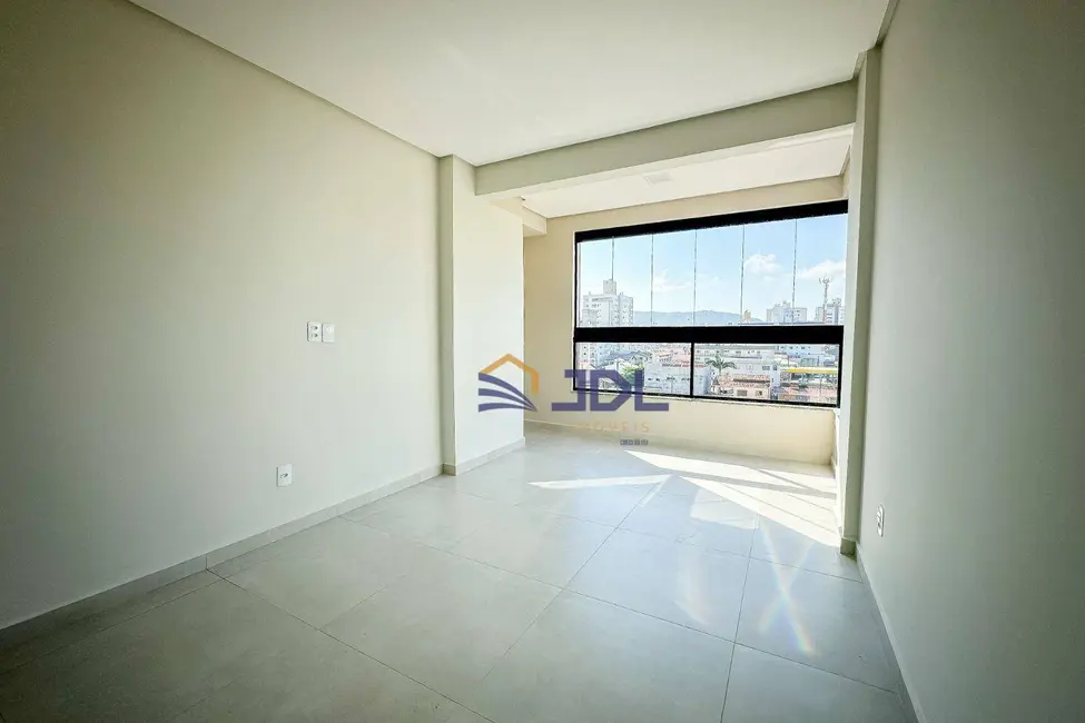 Foto 7 de Cobertura com 3 quartos à venda, 170m2 em Gravatá, Navegantes - SC