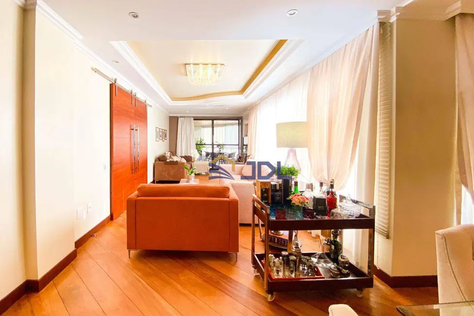 Apartamento com 3 quartos à venda, 305m2 em Ponta Aguda, Blumenau - SC - imagem 9 Foto 9 de Apartamento com 3 quartos à venda, 305m2 em Ponta Aguda, Blumenau - SC