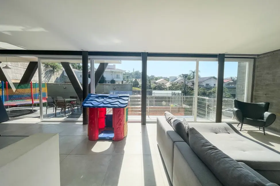 Casa de Condomínio com 4 quartos à venda, 489m2 em Itoupava Norte, Blumenau - SC - imagem 9 Foto 9 de Casa de Condomínio com 4 quartos à venda, 489m2 em Itoupava Norte, Blumenau - SC