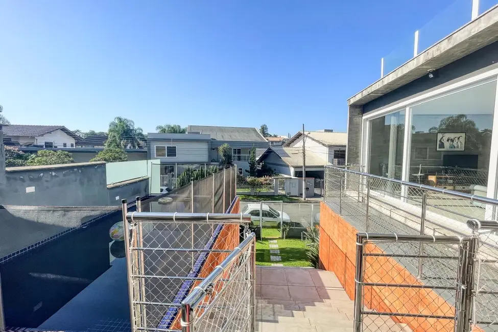 Casa de Condomínio com 4 quartos à venda, 489m2 em Itoupava Norte, Blumenau - SC - imagem 5 Foto 5 de Casa de Condomínio com 4 quartos à venda, 489m2 em Itoupava Norte, Blumenau - SC