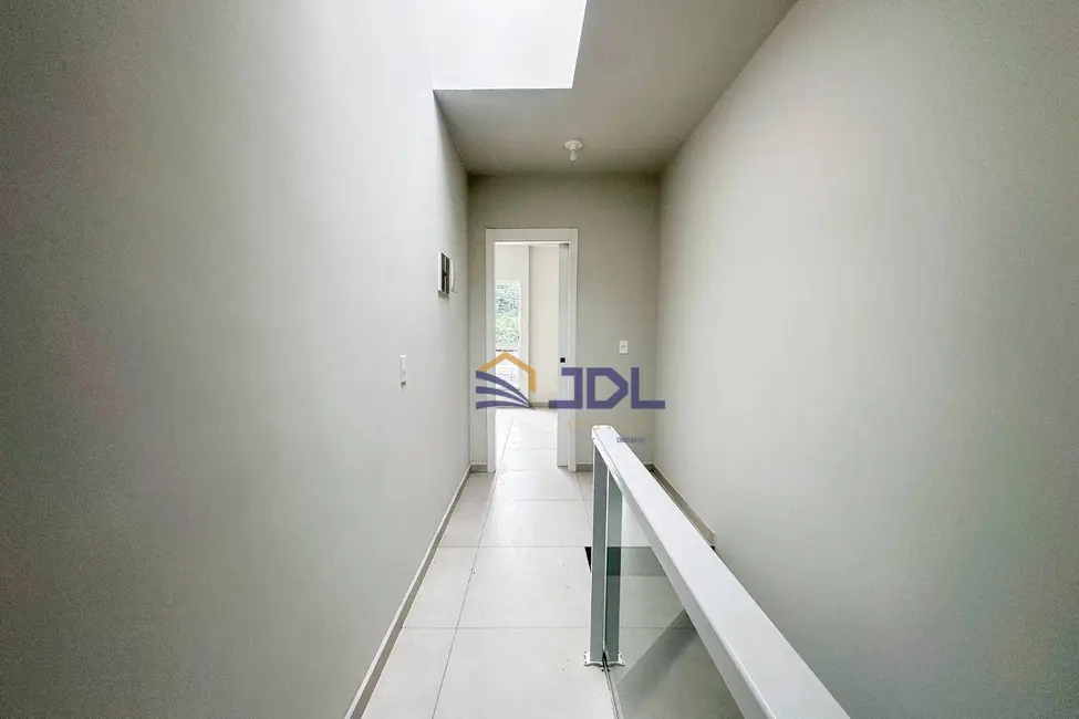 Sobrado com 2 quartos à venda, 95m2 em Ponta Aguda, Blumenau - SC - imagem 4 Foto 4 de Sobrado com 2 quartos à venda, 95m2 em Ponta Aguda, Blumenau - SC