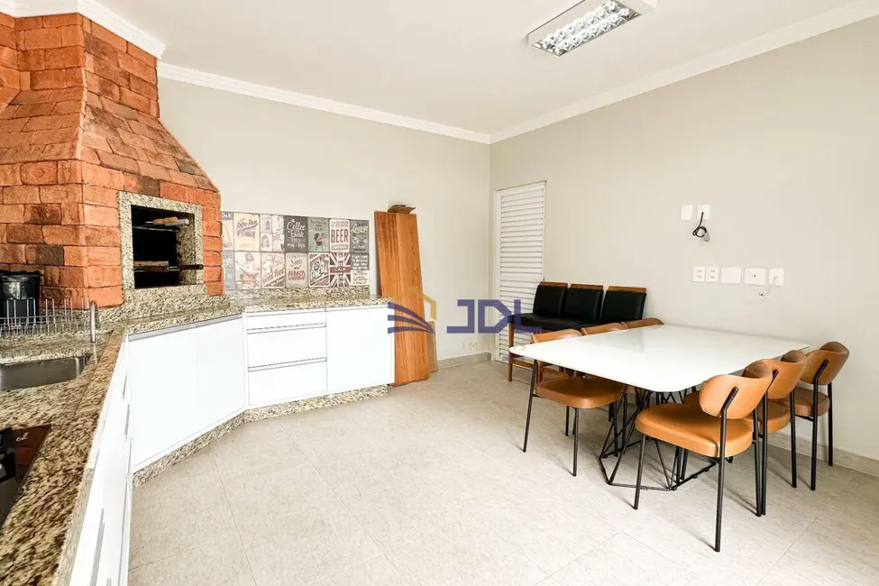 Casa com 3 quartos à venda, 375m2 em Velha, Blumenau - SC - imagem 4 Foto 4 de Casa com 3 quartos à venda, 375m2 em Velha, Blumenau - SC
