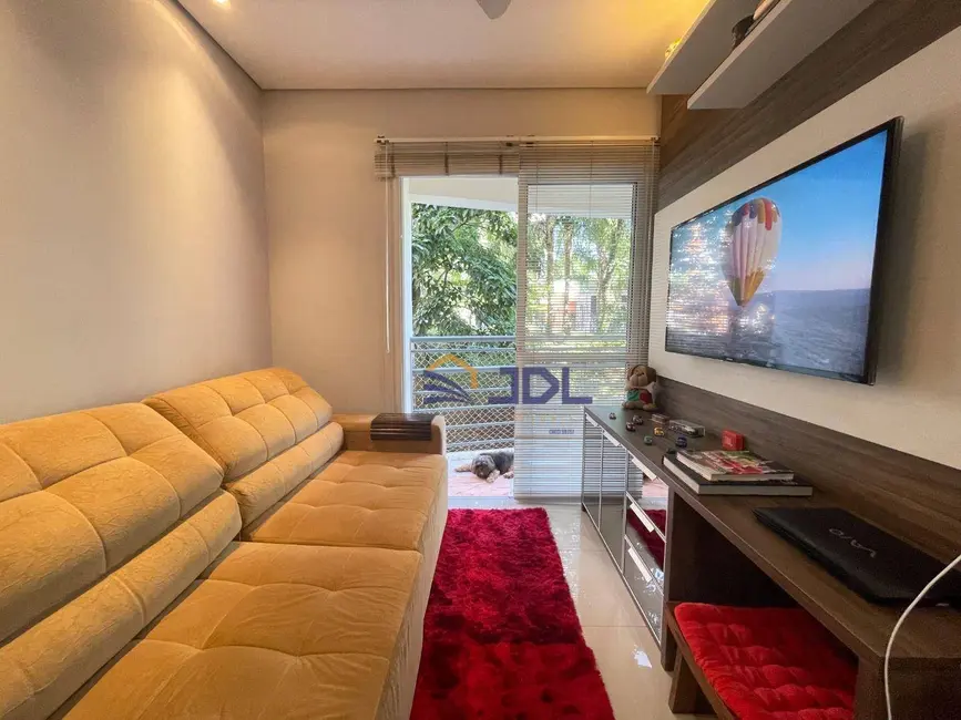 Apartamento com 2 quartos à venda, 65m2 em Água Verde, Blumenau - SC - imagem 3 Foto 3 de Apartamento com 2 quartos à venda, 65m2 em Água Verde, Blumenau - SC