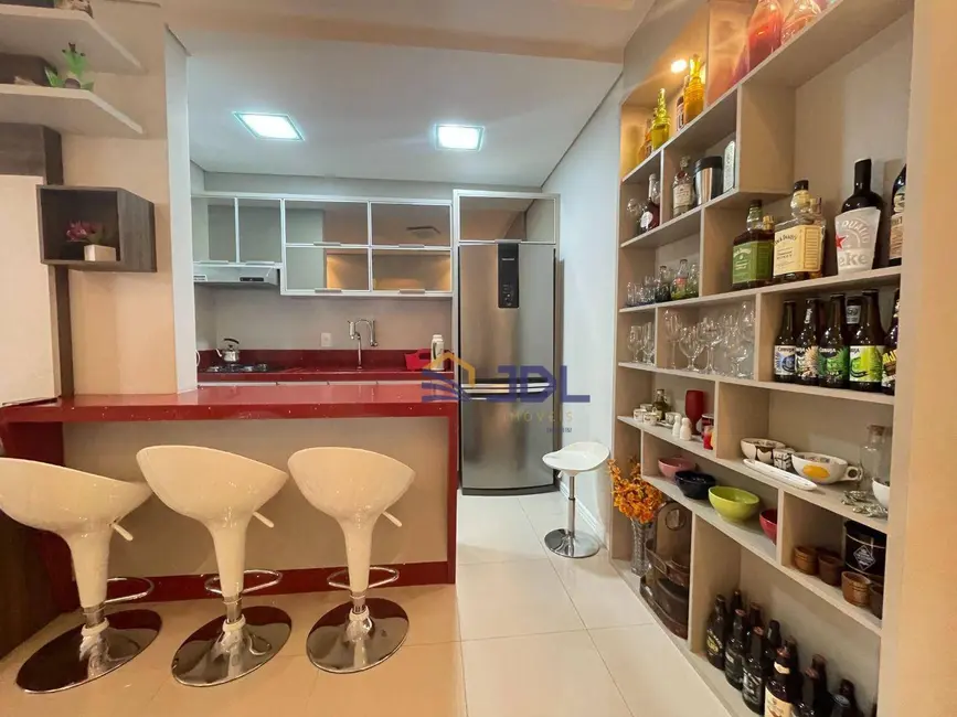 Apartamento com 2 quartos à venda, 65m2 em Água Verde, Blumenau - SC - imagem 1 Foto 1 de Apartamento com 2 quartos à venda, 65m2 em Água Verde, Blumenau - SC