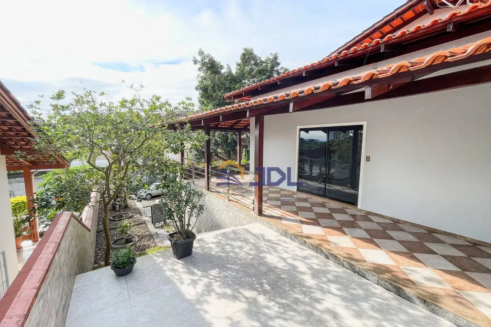 Casa com 3 quartos à venda, 444m2 em Escola Agrícola, Blumenau - SC - imagem 4 Foto 4 de Casa com 3 quartos à venda, 444m2 em Escola Agrícola, Blumenau - SC