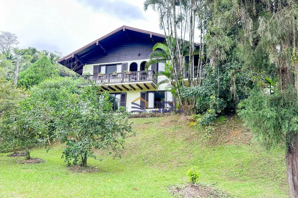 Foto 1 de Casa com 6 quartos à venda, 1471m2 em Itoupava Seca, Blumenau - SC