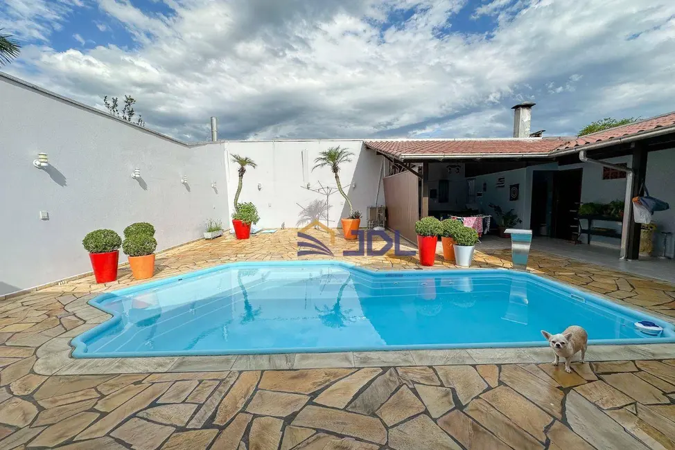 Casa com 3 quartos à venda, 449m2 em Salto do Norte, Blumenau - SC - imagem 4 Foto 4 de Casa com 3 quartos à venda, 449m2 em Salto do Norte, Blumenau - SC