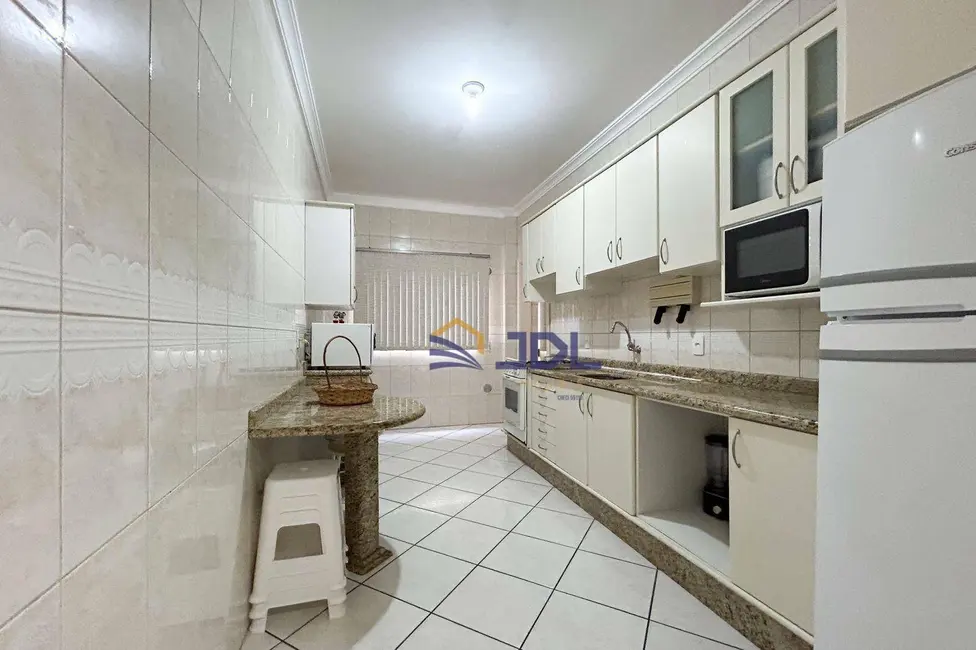 Foto 5 de Apartamento com 3 quartos à venda, 145m2 em Itapema - SC
