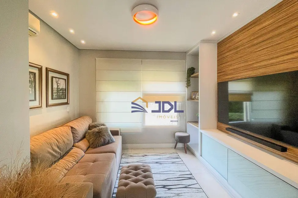 Casa com 3 quartos à venda, 395m2 em Velha, Blumenau - SC - imagem 9 Foto 9 de Casa com 3 quartos à venda, 395m2 em Velha, Blumenau - SC