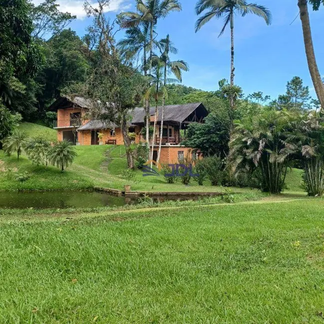 Sítio / Rancho com 7 quartos à venda, 110m2 em Itoupava Central, Blumenau - SC - imagem 9 Foto 9 de Sítio / Rancho com 7 quartos à venda, 110m2 em Itoupava Central, Blumenau - SC