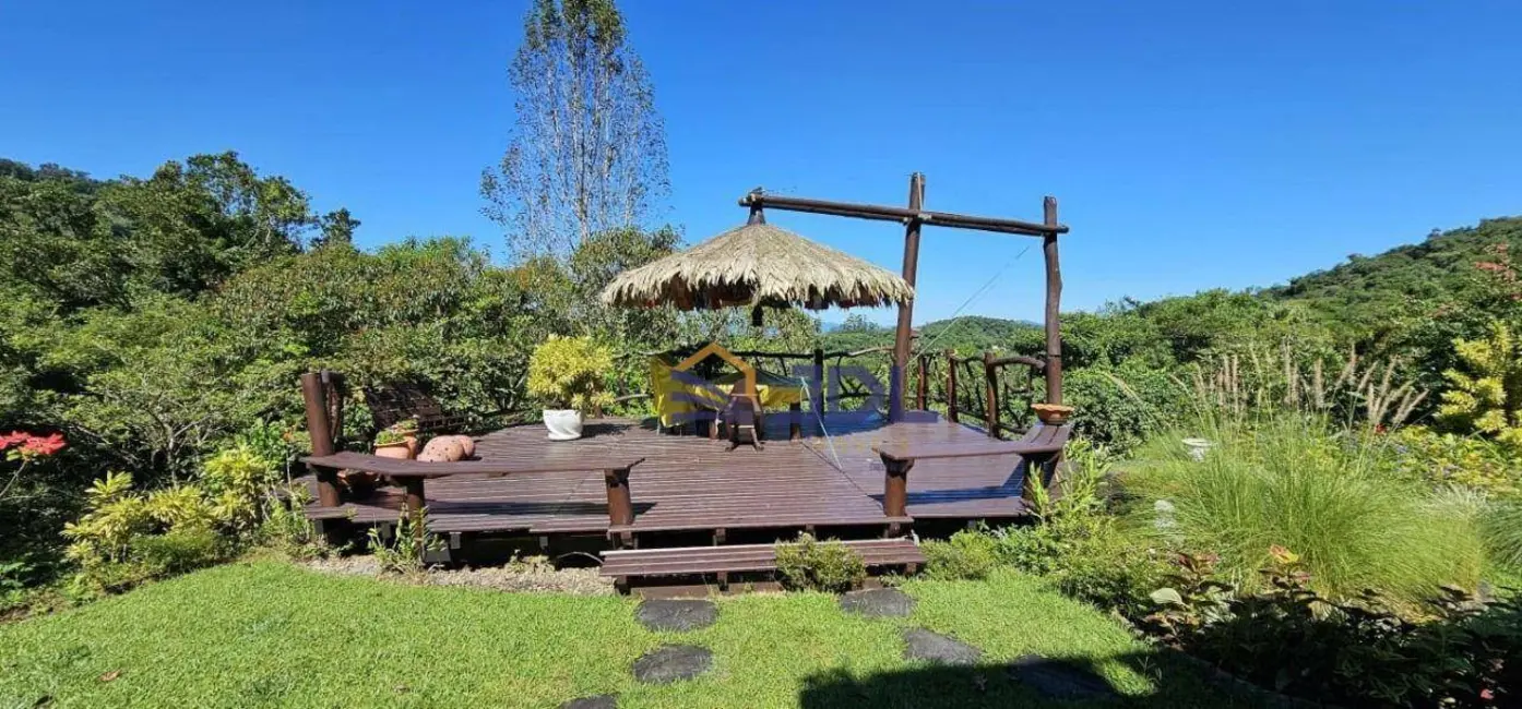 Sítio / Rancho com 7 quartos à venda, 110m2 em Itoupava Central, Blumenau - SC - imagem 3 Foto 3 de Sítio / Rancho com 7 quartos à venda, 110m2 em Itoupava Central, Blumenau - SC