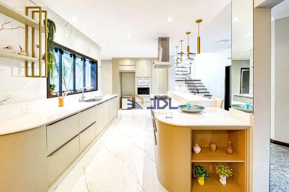 Casa com 3 quartos à venda, 894m2 em Itoupava Seca, Blumenau - SC - imagem 3 Foto 3 de Casa com 3 quartos à venda, 894m2 em Itoupava Seca, Blumenau - SC
