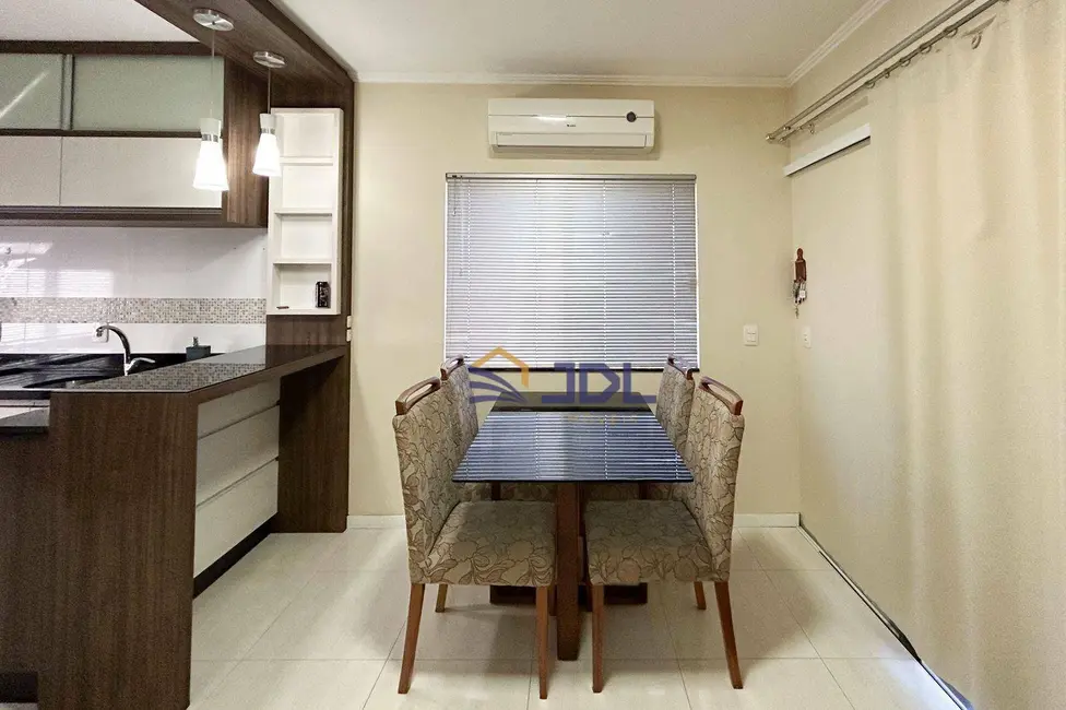 Casa com 4 quartos à venda, 342m2 em Fidélis, Blumenau - SC - imagem 7 Foto 7 de Casa com 4 quartos à venda, 342m2 em Fidélis, Blumenau - SC
