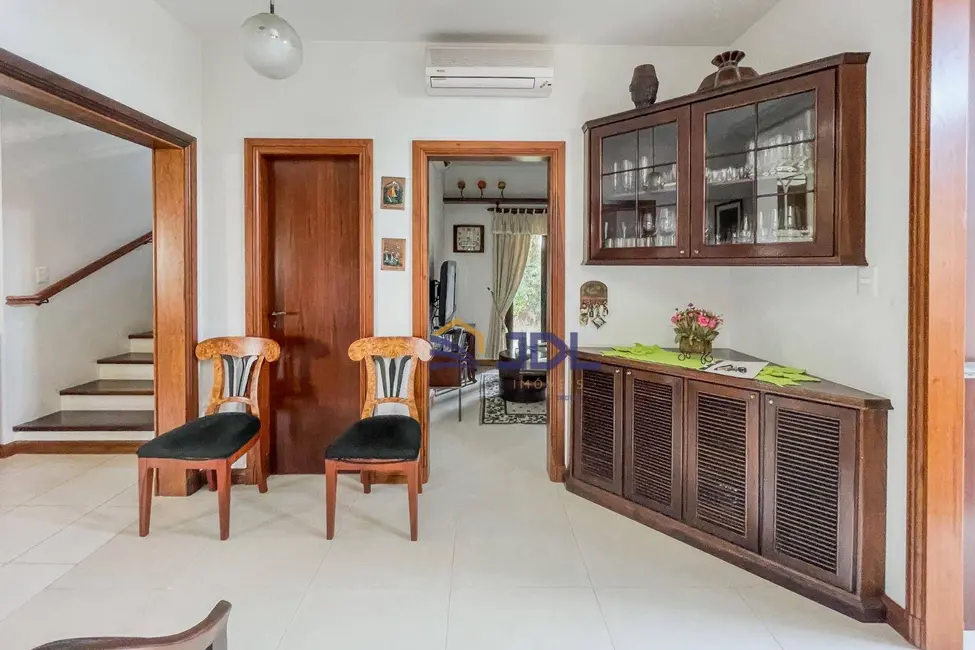 Casa com 4 quartos à venda, 1146m2 em Itoupava Norte, Blumenau - SC - imagem 8 Foto 8 de Casa com 4 quartos à venda, 1146m2 em Itoupava Norte, Blumenau - SC
