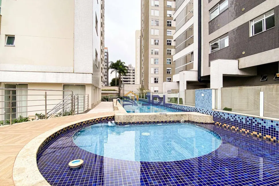 Foto 1 de Apartamento com 3 quartos à venda, 210m2 em Ponta Aguda, Blumenau - SC