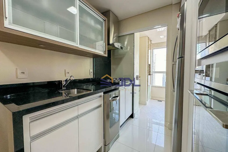 Apartamento com 3 quartos à venda, 162m2 em Blumenau - SC - imagem 8 Foto 8 de Apartamento com 3 quartos à venda, 162m2 em Blumenau - SC