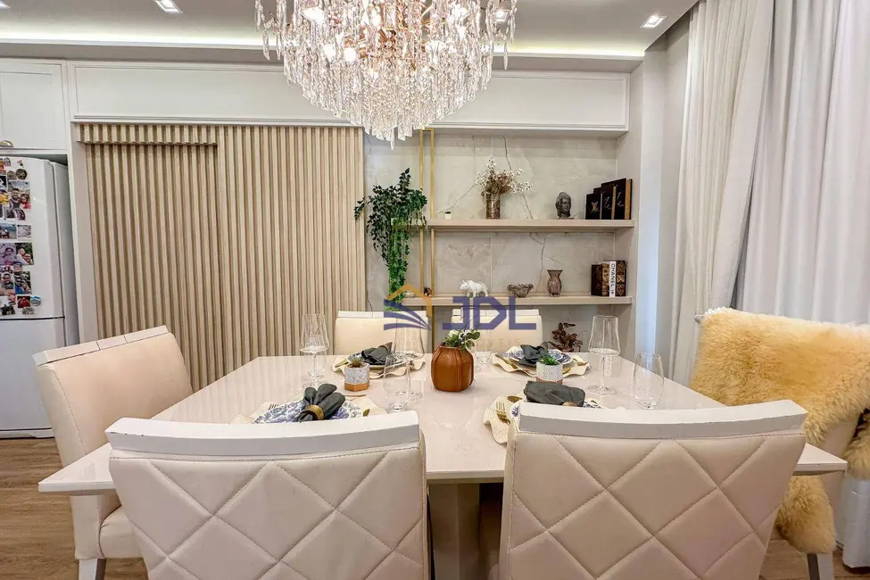 Casa com 3 quartos à venda, 461m2 em Itoupava Central, Blumenau - SC - imagem 4 Foto 4 de Casa com 3 quartos à venda, 461m2 em Itoupava Central, Blumenau - SC