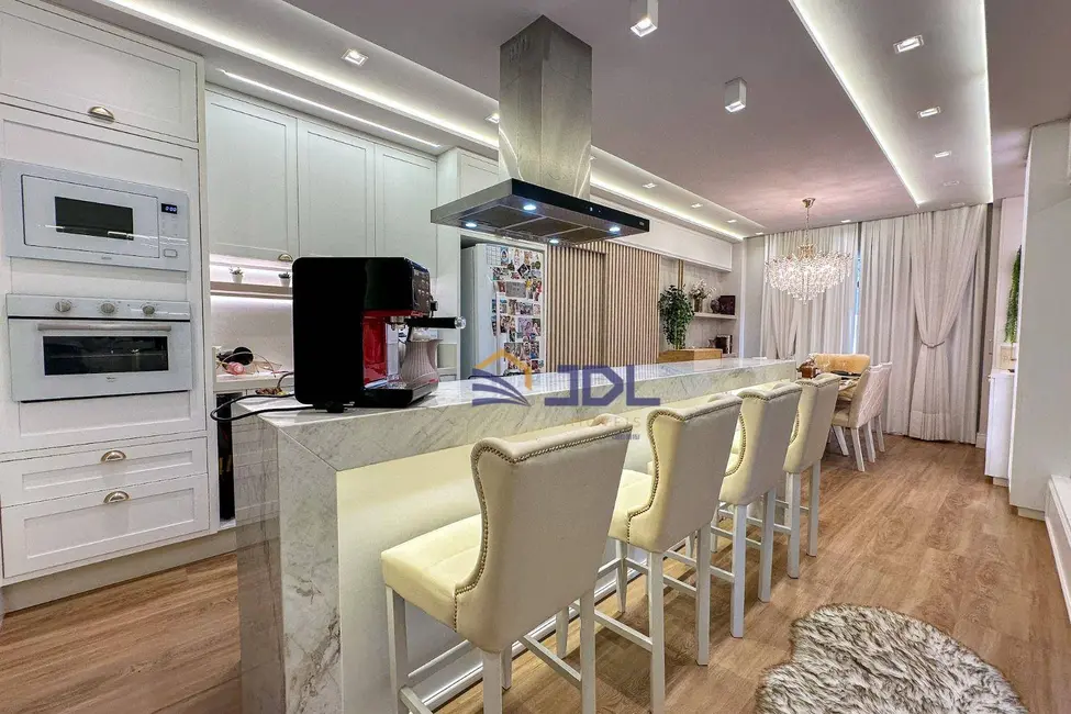 Casa com 3 quartos à venda, 461m2 em Itoupava Central, Blumenau - SC - imagem 7 Foto 7 de Casa com 3 quartos à venda, 461m2 em Itoupava Central, Blumenau - SC