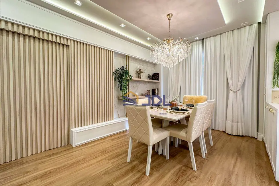 Casa com 3 quartos à venda, 461m2 em Itoupava Central, Blumenau - SC - imagem 6 Foto 6 de Casa com 3 quartos à venda, 461m2 em Itoupava Central, Blumenau - SC