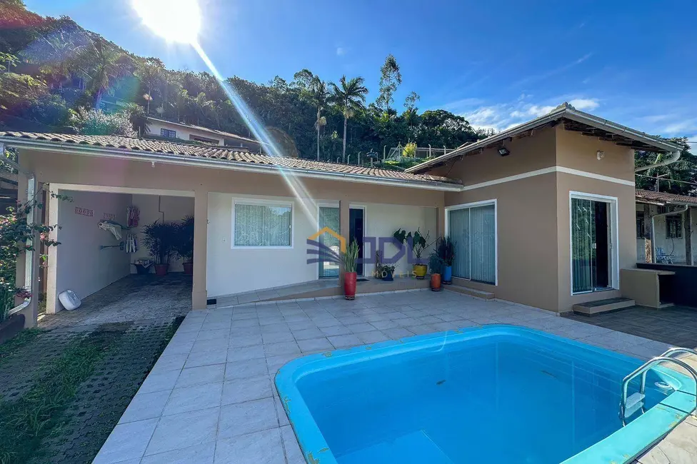 Foto 1 de Casa com 2 quartos à venda, 543m2 em Progresso, Blumenau - SC