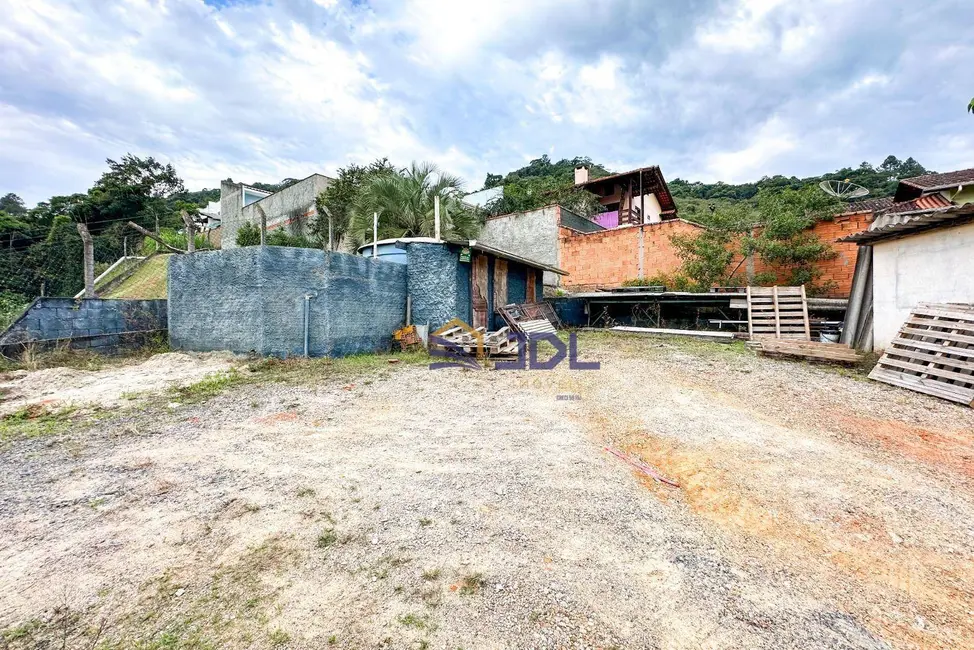 Armazém / Galpão à venda, 969m2 em Velha, Blumenau - SC - imagem 4 Foto 4 de Armazém / Galpão à venda, 969m2 em Velha, Blumenau - SC