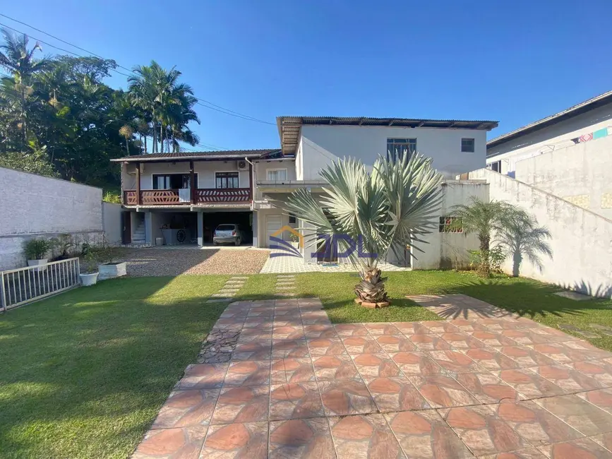 Casa com 2 quartos à venda, 615m2 em Salto do Norte, Blumenau - SC - imagem 5 Foto 5 de Casa com 2 quartos à venda, 615m2 em Salto do Norte, Blumenau - SC