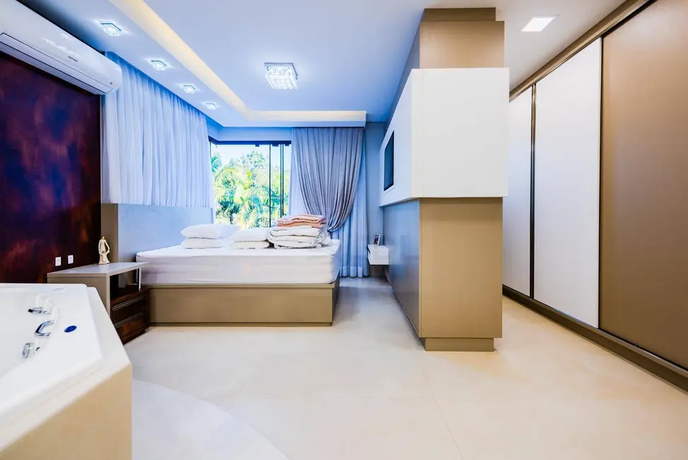 Casa de Condomínio com 3 quartos à venda, 365m2 em Itoupava Central, Blumenau - SC - imagem 6 Foto 6 de Casa de Condomínio com 3 quartos à venda, 365m2 em Itoupava Central, Blumenau - SC