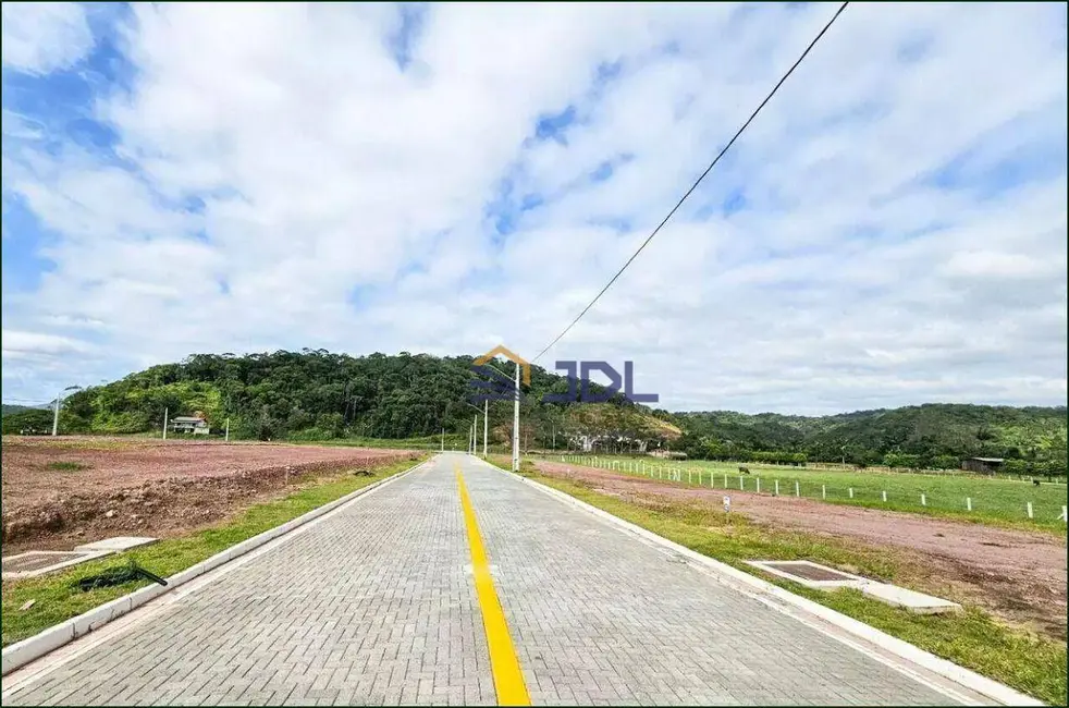 Foto 3 de Terreno / Lote à venda, 360m2 em Gaspar - SC