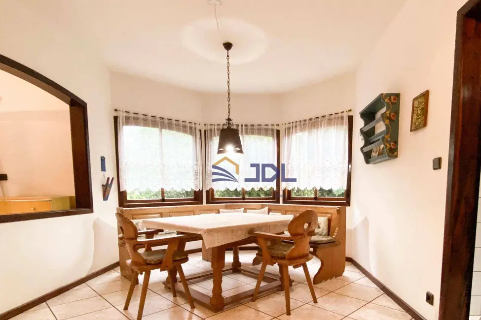 Casa com 3 quartos à venda, 2691m2 em Badenfurt, Blumenau - SC - imagem 4 Foto 4 de Casa com 3 quartos à venda, 2691m2 em Badenfurt, Blumenau - SC