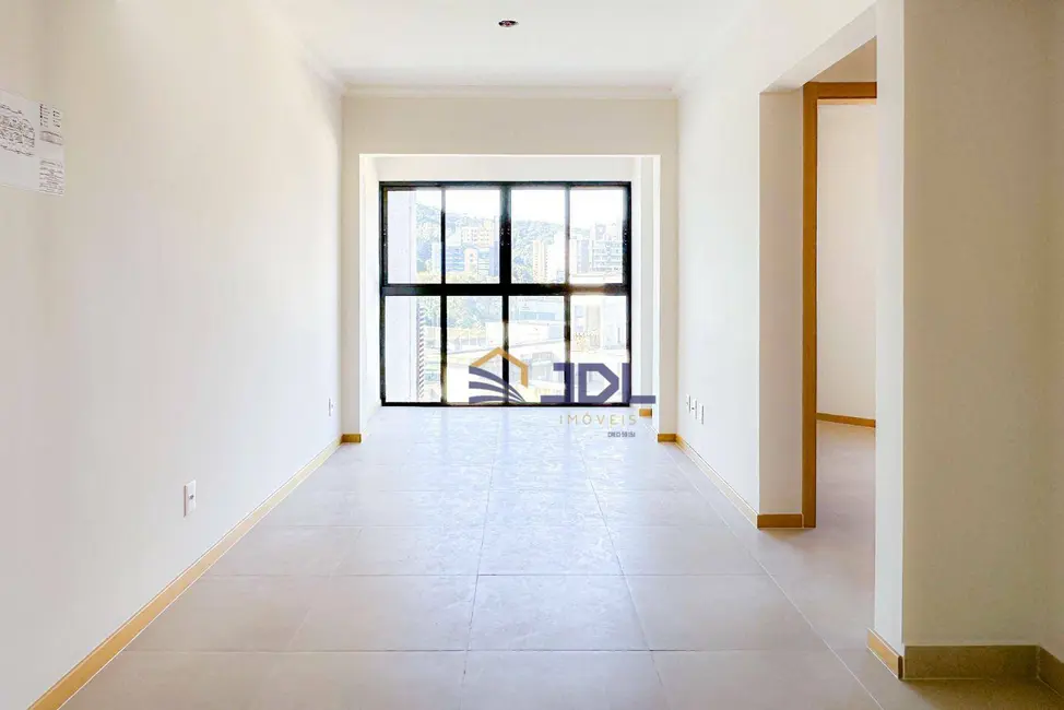 Apartamento com 2 quartos à venda, 50m2 em Centro, Blumenau - SC - imagem 3 Foto 3 de Apartamento com 2 quartos à venda, 50m2 em Centro, Blumenau - SC