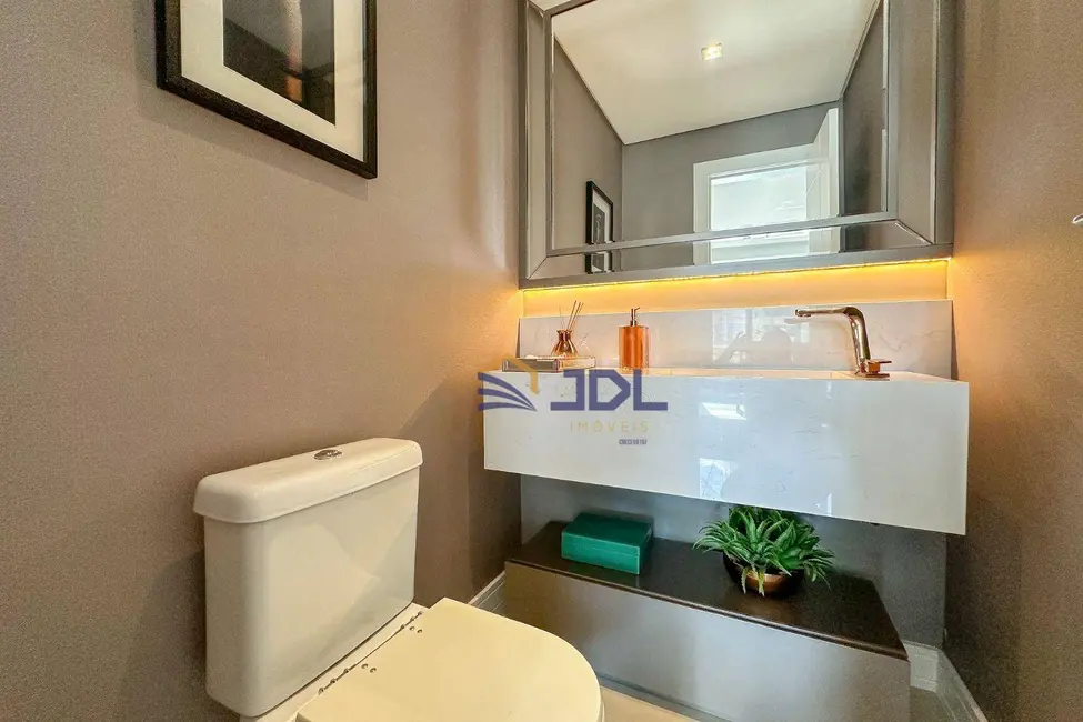 Apartamento com 3 quartos à venda, 236m2 em Blumenau - SC - imagem 8 Foto 8 de Apartamento com 3 quartos à venda, 236m2 em Blumenau - SC