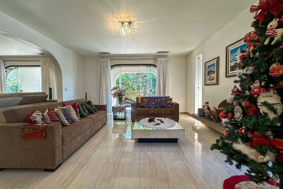 Casa com 4 quartos à venda, 1312m2 em Velha, Blumenau - SC - imagem 6 Foto 6 de Casa com 4 quartos à venda, 1312m2 em Velha, Blumenau - SC